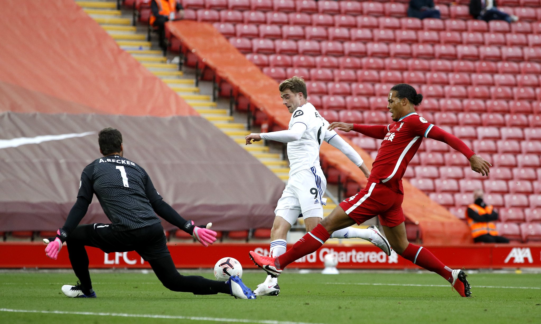 为联赛注入 为联赛注入